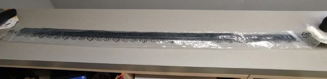 Уплотнитель стекла задней правой двери 828201051R Renault (RVI)
