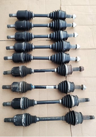 68070393AC Chrysler Полуось передняя левая