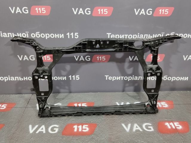 Рамка радиатора 136504 Polcar