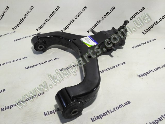 Рычаг передней подвески нижний правый 4450209100 Ssang Yong