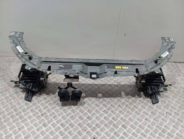 LR075398 Land Rover Суппорт радиатора верхний