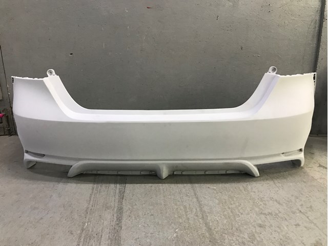 Задний бампер 5215933961 Toyota