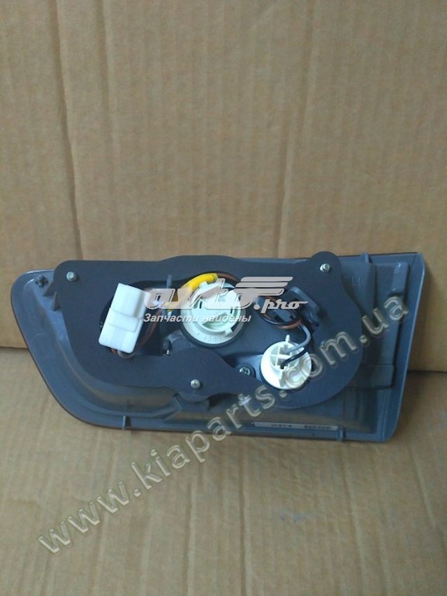 Фонарь задний левый, внутренний Hyundai/Kia 924031M320 цена, от 38.52 USD