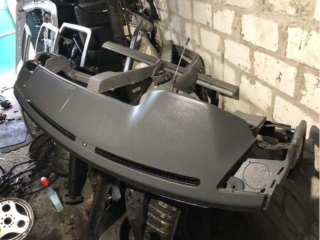  Mercedes 2106800687 цена, от 16.09 USD
