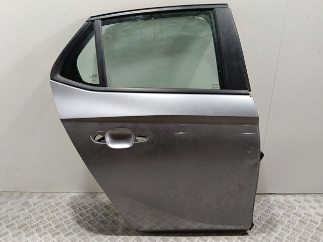 Дверь задняя, правая на Opel Corsa F P2JO