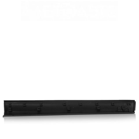 Накладка передней двери Mazda KB7W51RB0D цена, от 28.21 USD