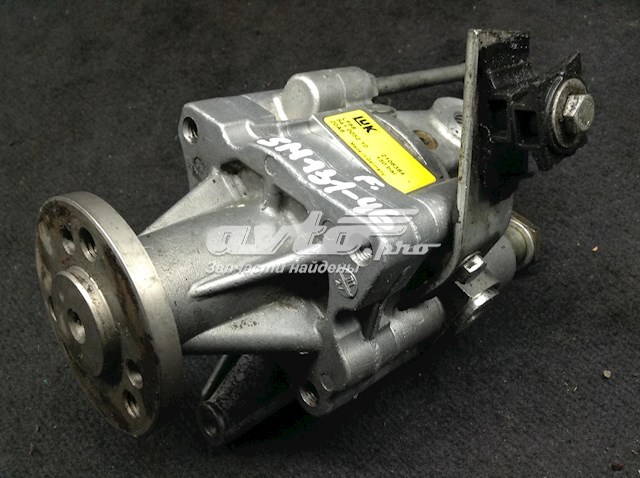 2106384 BMW 