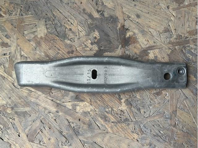 Шина бампера переднего BMW 7365269 цена, от 18.99 USD