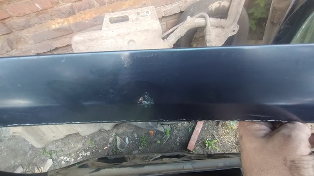 Porta traseira esquerda para Renault Laguna (BG0)