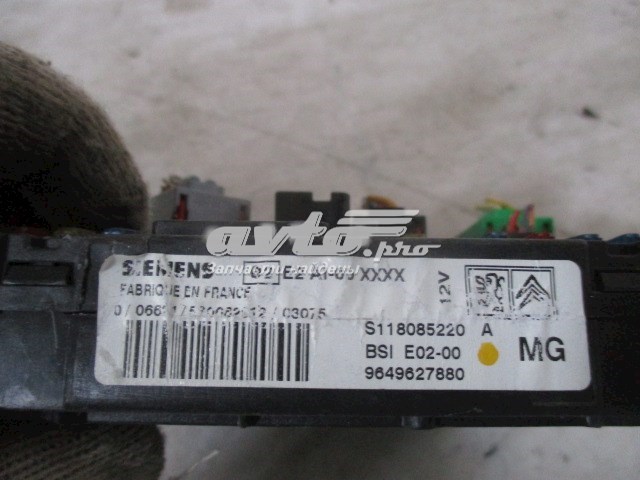 Caja de fusibles, trasera interior 6580FP PEUGEOT