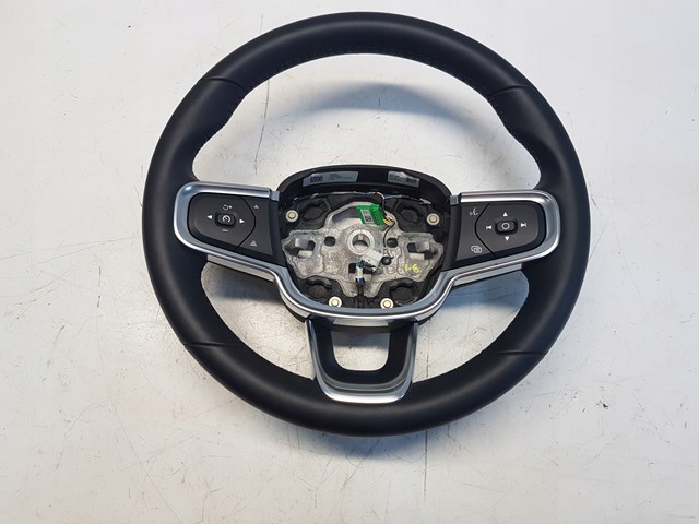 31690983 Volvo 