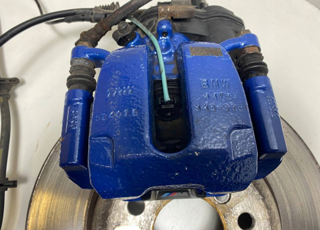524068 BMW 