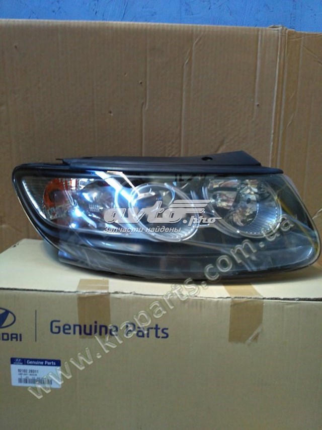 Фара правая Hyundai/Kia 921022B011