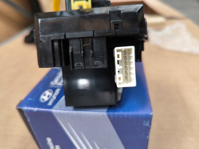 Контактное кольцо подушки безопасности Hyundai/Kia 934903K500 цена, от 21.61 USD