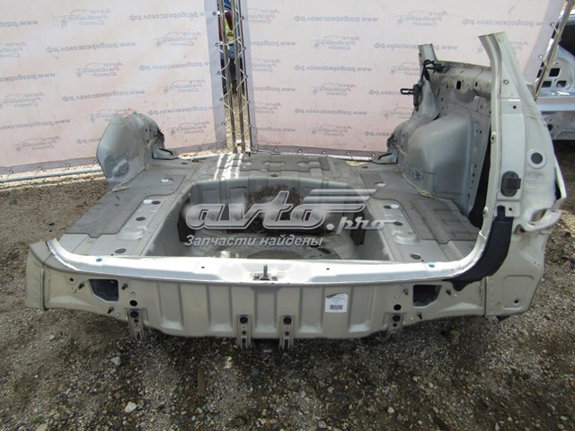 Панель багажного отсека задняя 52419AG0109P Subaru