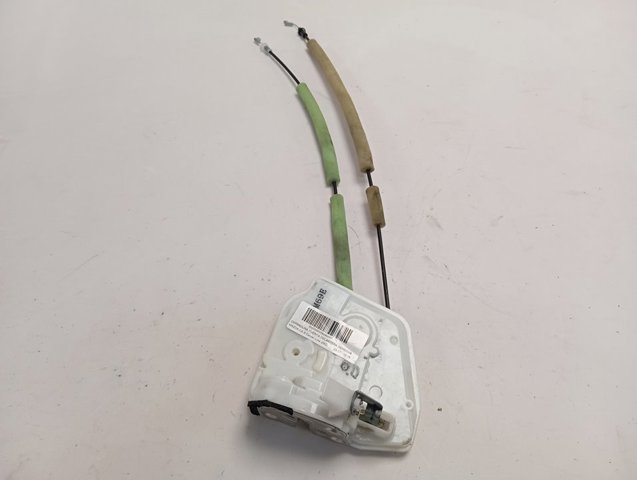 Дверной замок передний правый Mazda KB7W58310 цена, от 25.31 USD