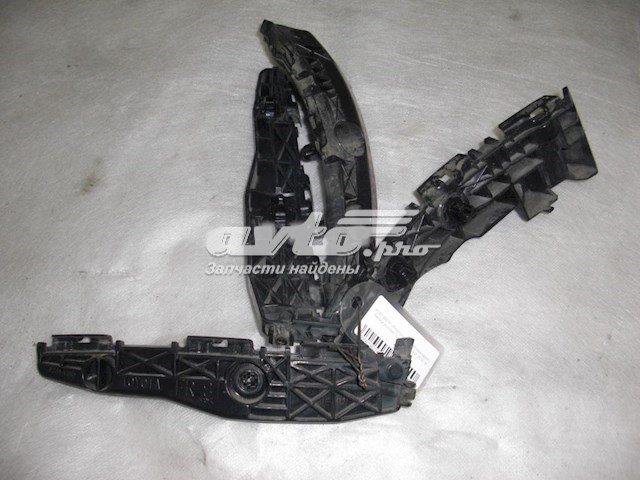 Soporte de guía para parachoques trasero, derecho 5256242030 TOYOTA