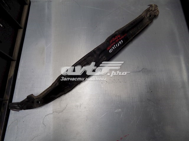 Уплотнитель крыла 841424X000 Hyundai/Kia