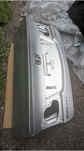 Tapa de maletero 68500SNKG00ZZ HONDA