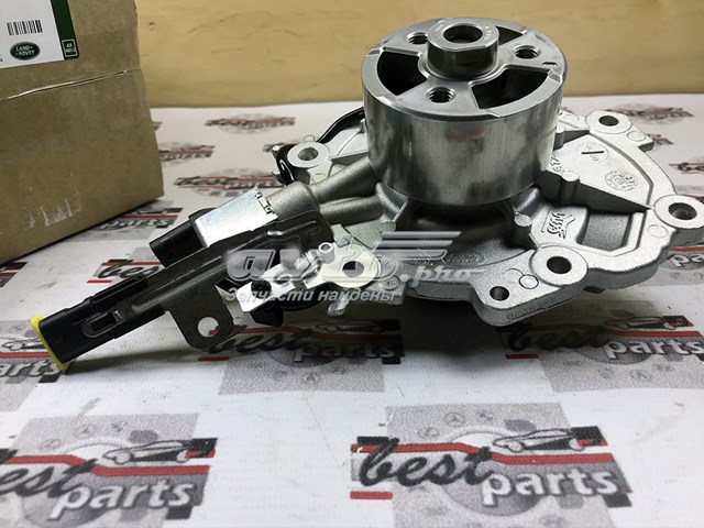 Помпа LR129893 Land Rover