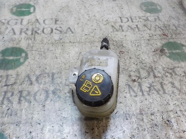 Tanque de cilindro mestre do freio (de fluido de freio) para Mazda CX-7  ER