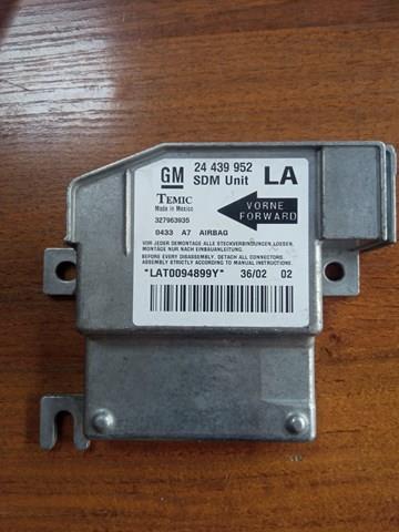 24439952 Opel 