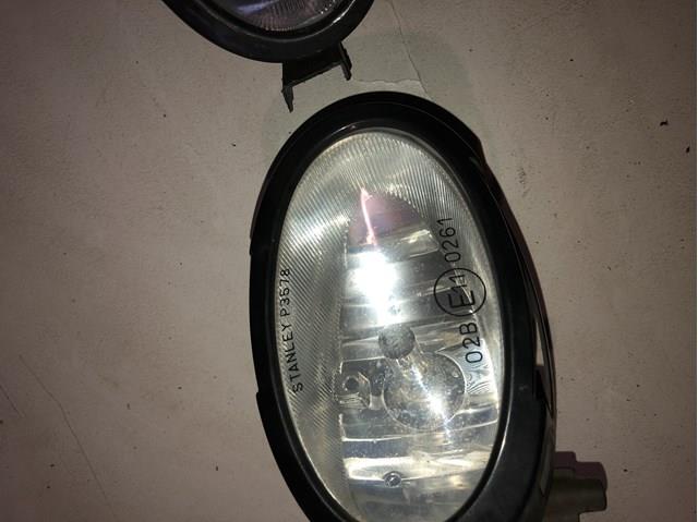 BN8R51690B Mazda Противотуманная фара левая