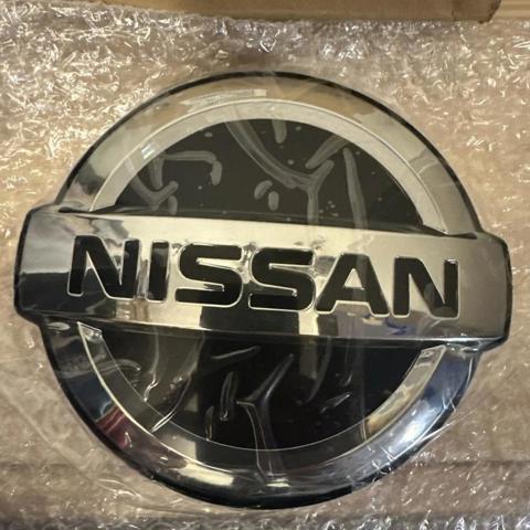 628906RA0A Nissan/Infiniti Эмблема решетки радиатора
