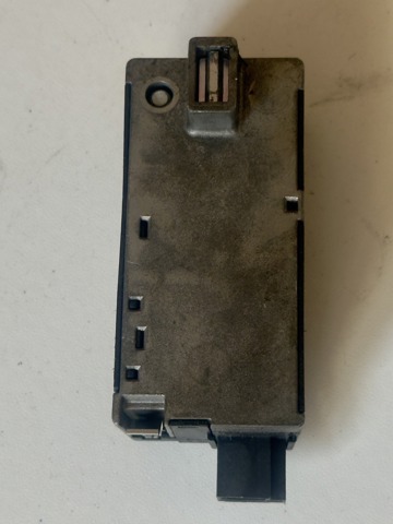 A0999000400 Mercedes 