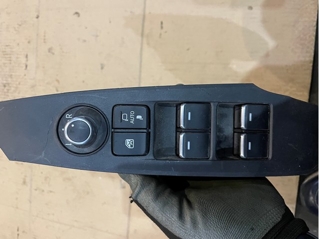  GP8C66350A Mazda