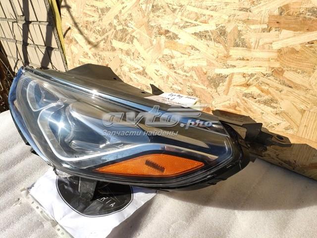 Левая фара 92101C2600 Hyundai/Kia