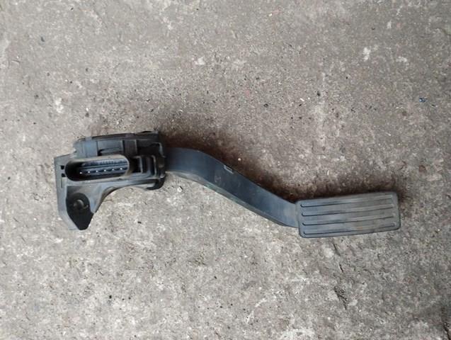 Педаль газа 7T119F836CB Ford