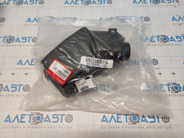 Корпус воздушного фильтра, верхняя часть Honda 172106L2A01 цена, от 47.97 USD