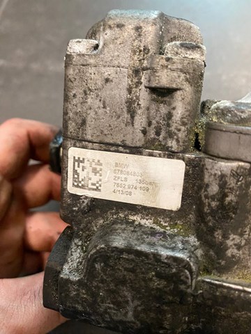 Насос ГУР 678084803 BMW