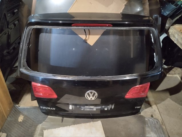Крышка багажника на Volkswagen Touran II 