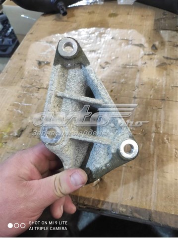  CV613K305AB Ford