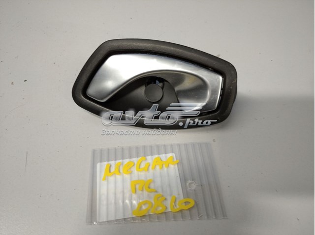 Manecilla de puerta, equipamiento habitáculo, izquierda delantera/trasera 826730001R RENAULT