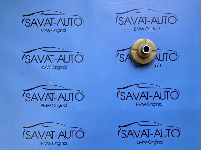 Підшипник опорний амортизатора, заднього 33526776557 BMW