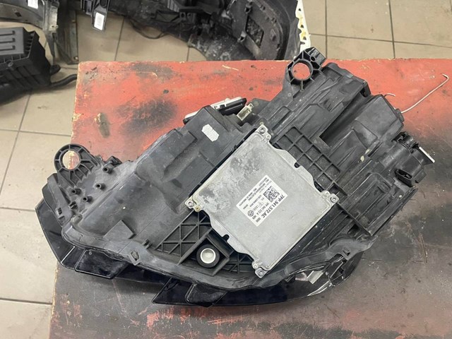 Купить 8V0941034E VAG 