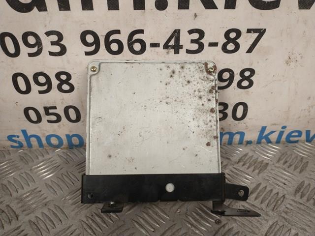 Блок управления двигателем 8966105610 Toyota