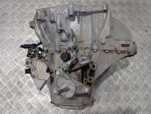 Коробка передач Peugeot/Citroen 20EA24