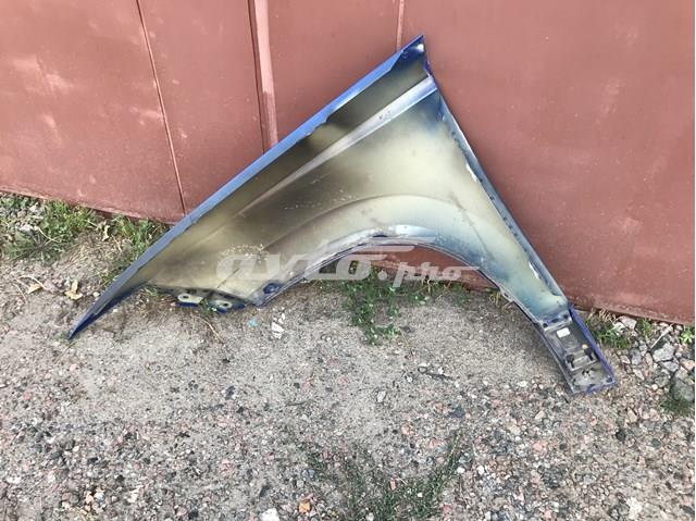 Pára-lama dianteiro direito VAG 575821106A