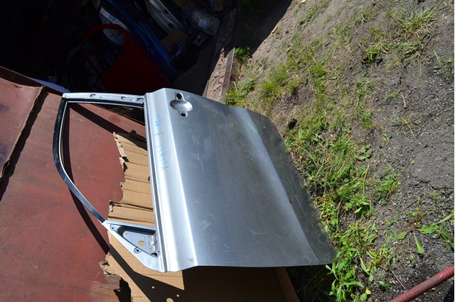 Compre Porta dianteira esquerda Suzuki Vitara 