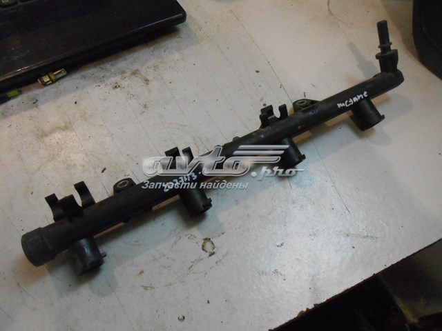 Rampa De Inyección Combustible 8200135504 RENAULT