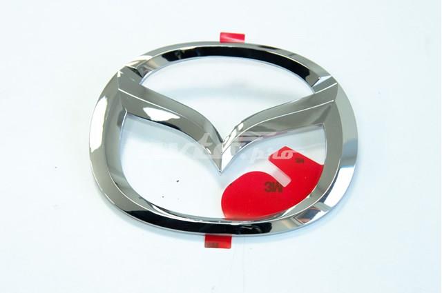 Эмблема крышки багажника (фирменный значок) на Mazda 6 GG