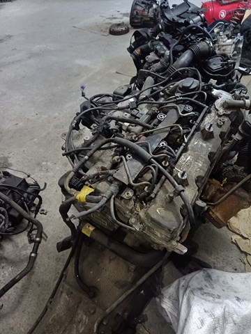 Двигатель в сборе на SsangYong Rexton W 