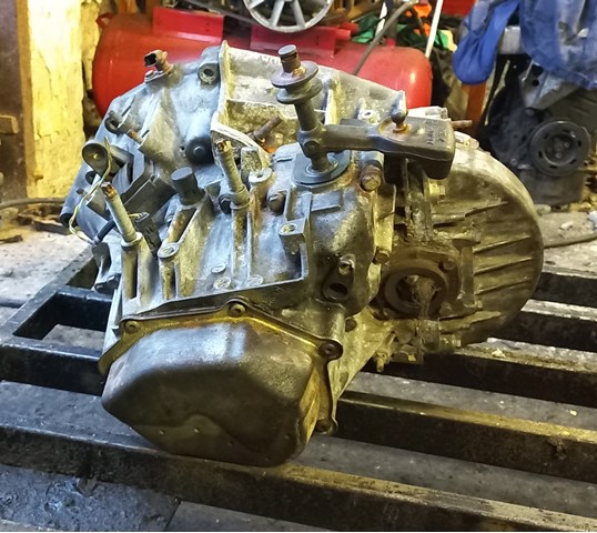 Коробка передач Peugeot/Citroen 20UM16