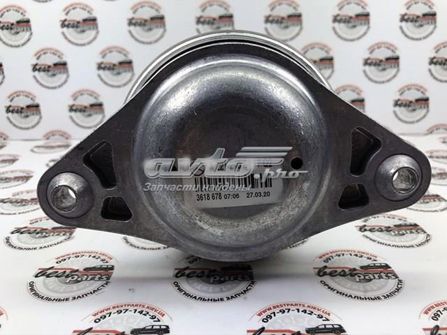 A221240641764 Mercedes Подушка (опора) двигателя, левая