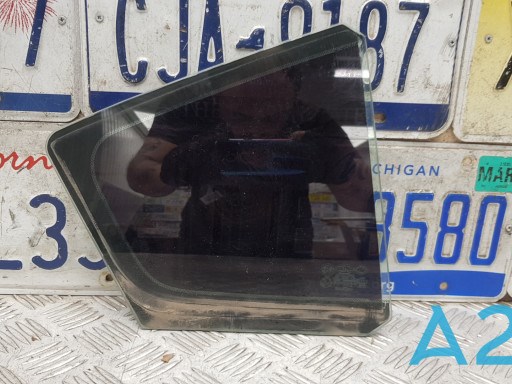 Задняя форточка правая Hyundai/Kia 83427A7020 цена, от 6.97 USD