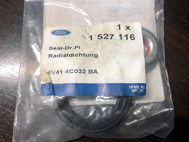  1527116 Ford